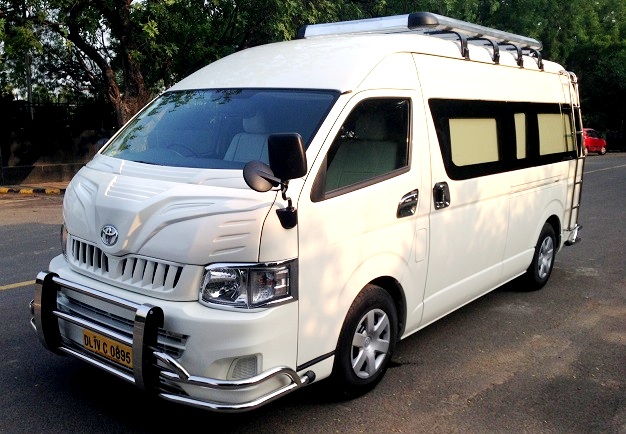 hiace 7 seater